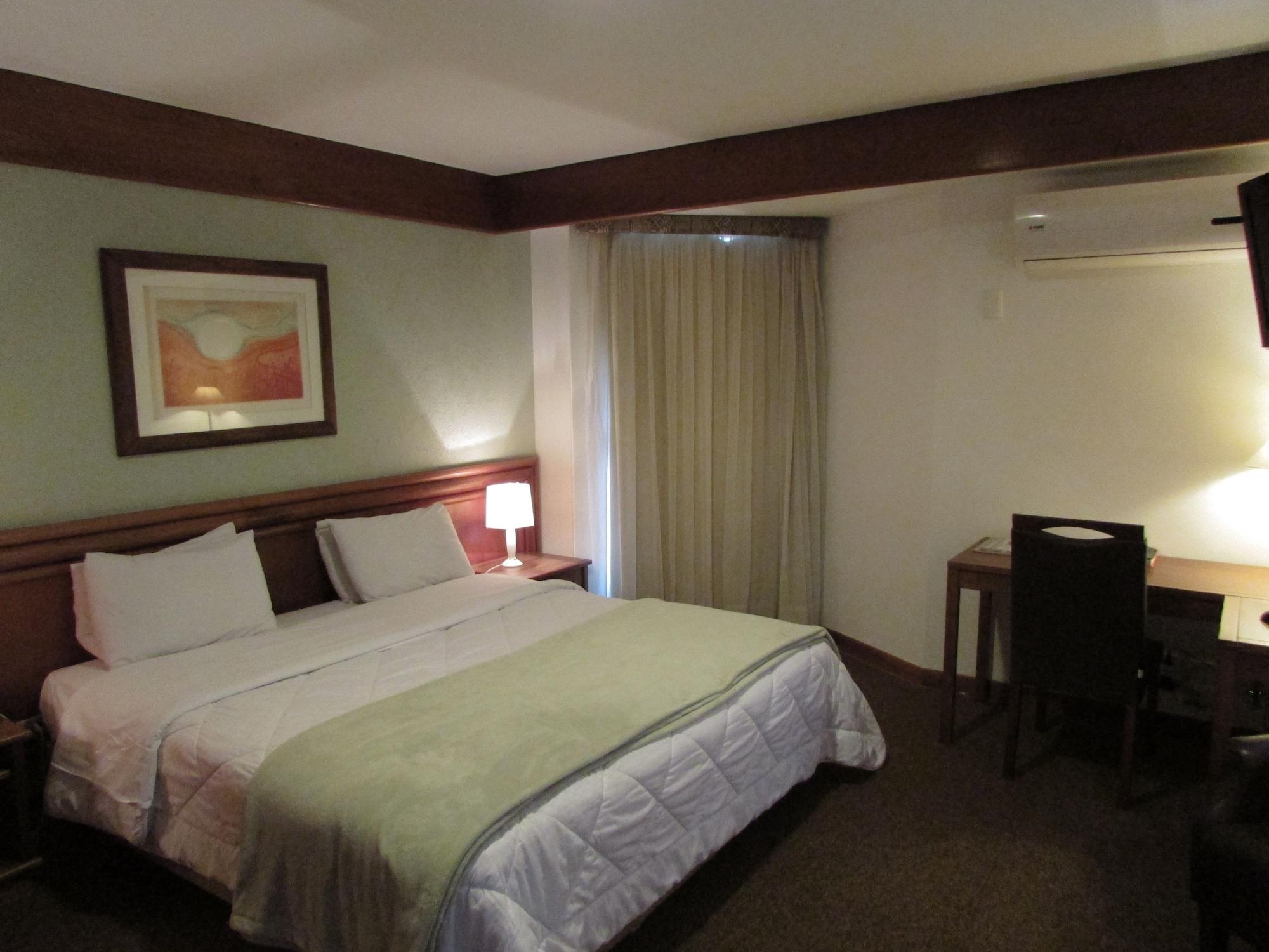 Continental Porto Alegre By Samba Hotel Bagian luar foto