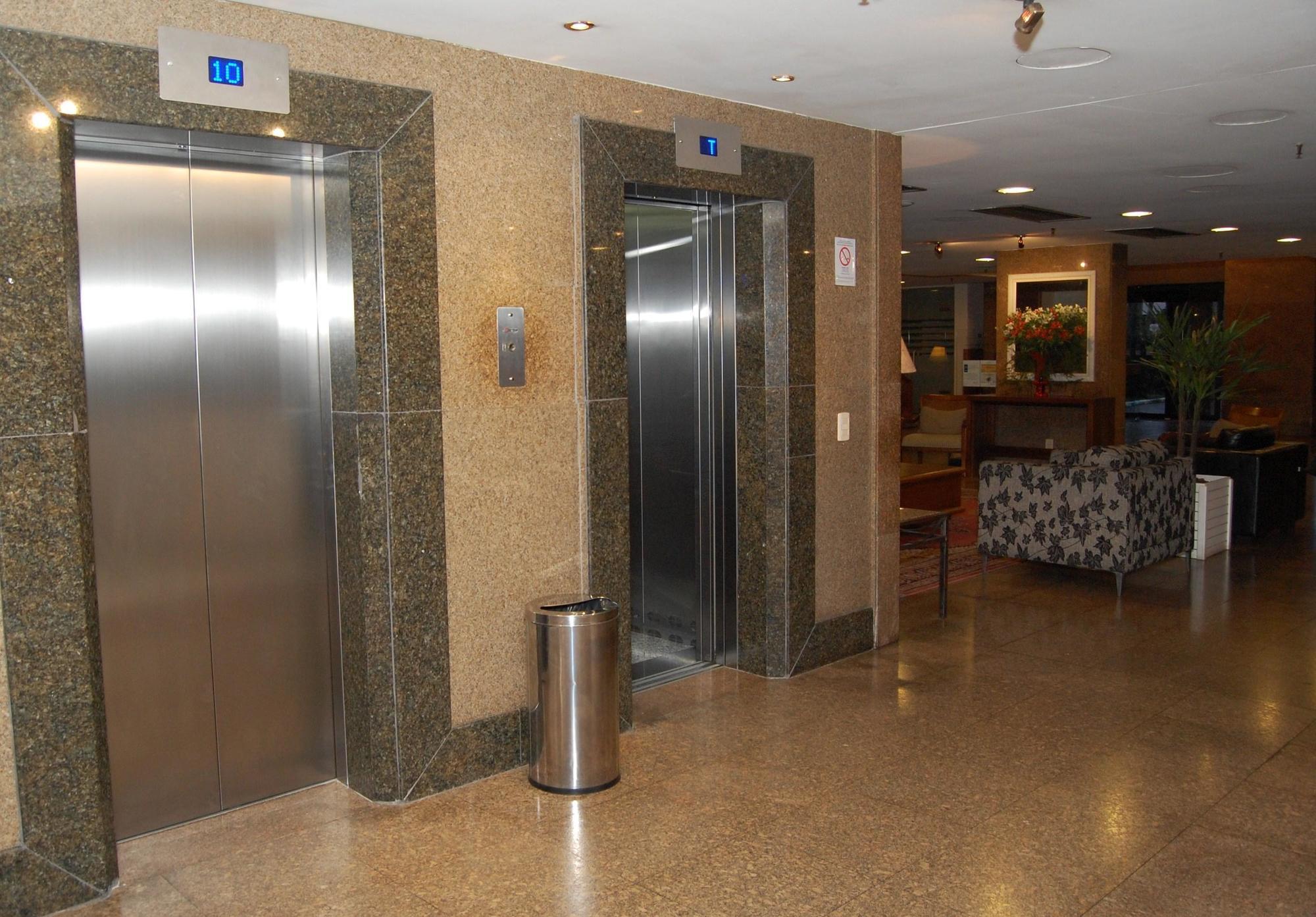 Continental Porto Alegre By Samba Hotel Bagian luar foto