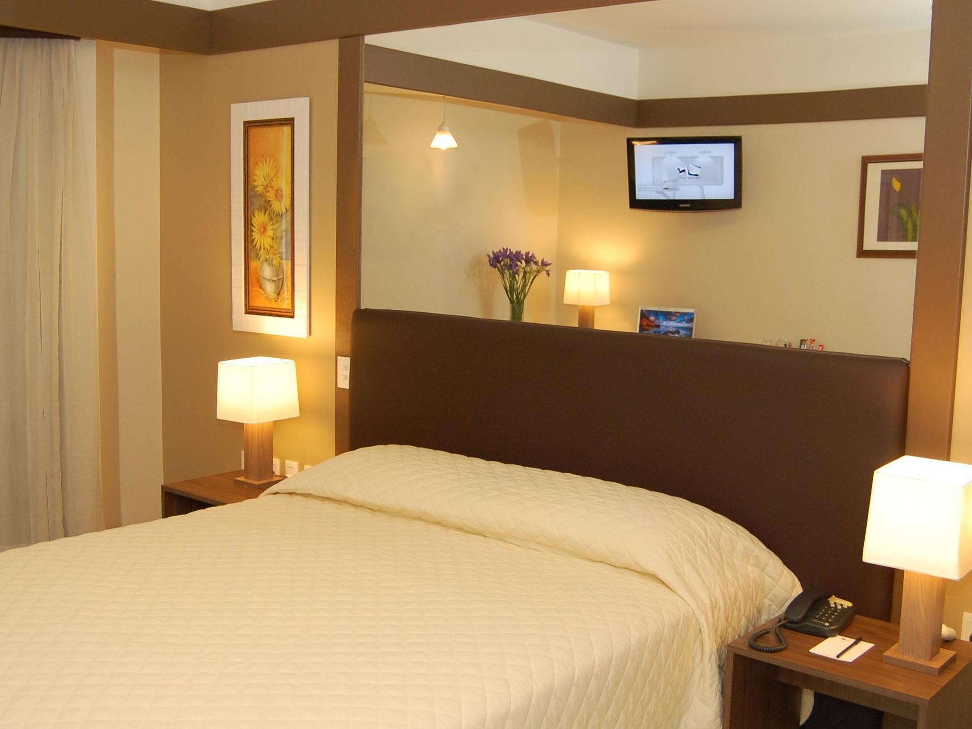 Continental Porto Alegre By Samba Hotel Bagian luar foto