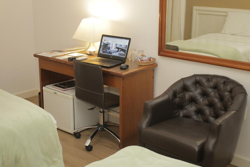 Continental Porto Alegre By Samba Hotel Bagian luar foto