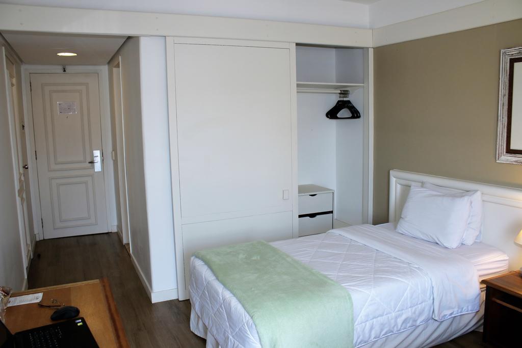 Continental Porto Alegre By Samba Hotel Bagian luar foto