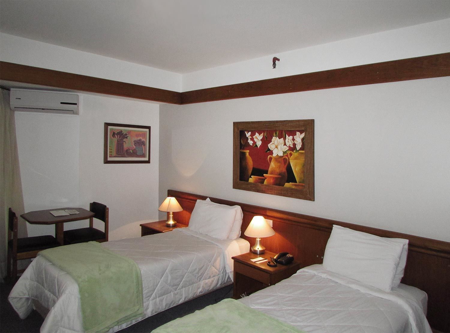 Continental Porto Alegre By Samba Hotel Bagian luar foto